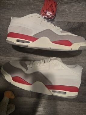 Air Jordan 4 RM Sail/Fire Red/Grey Men's 13 HF6126 100. New